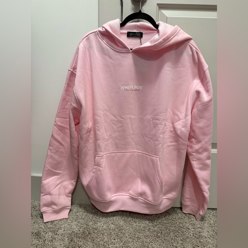 White Fox Large/X-Large Pink Core Essentials Lounge Club Hoodie. 💕⚡️